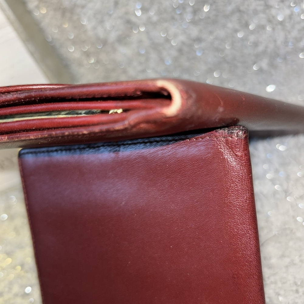 Cartier-beautifully worn, pre-loved kiss-lock wallet!  Signature wine color! - Picture 10 of 12
